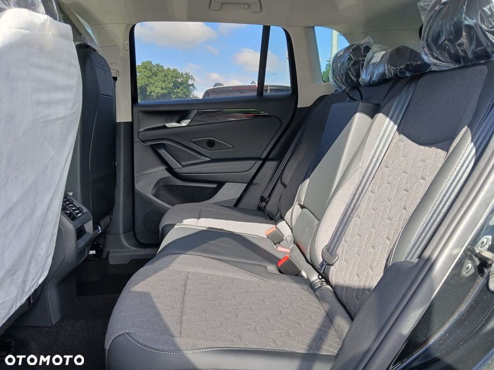 Volkswagen Tiguan 1.5 eTSI OPF DSG Life - 9