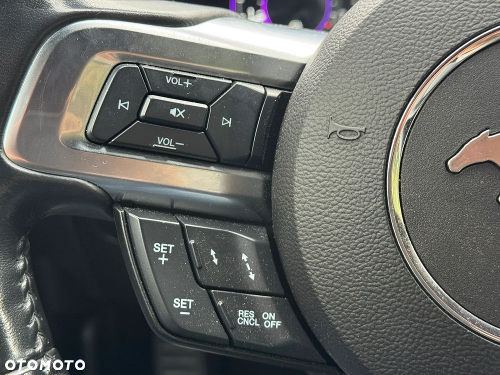 Ford Mustang 5.0 Ti-VCT V8 GT - 39