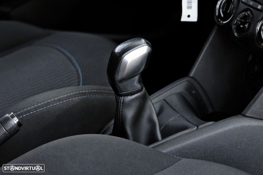 Peugeot 208 1.2 PureTech Style - 17
