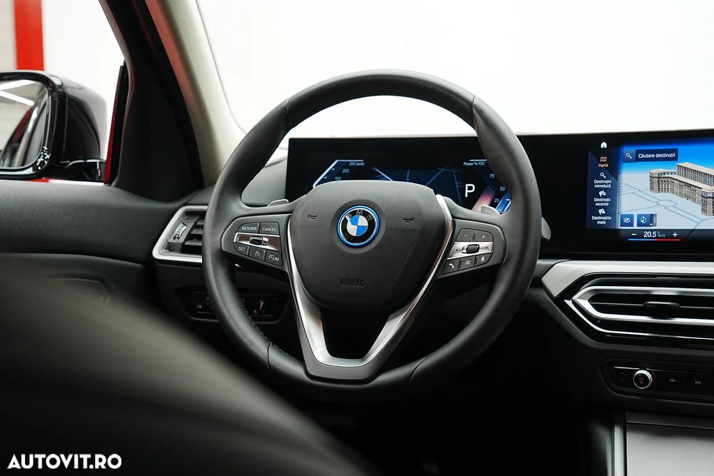 BMW Seria 3 320e Aut. Sport Line - 26