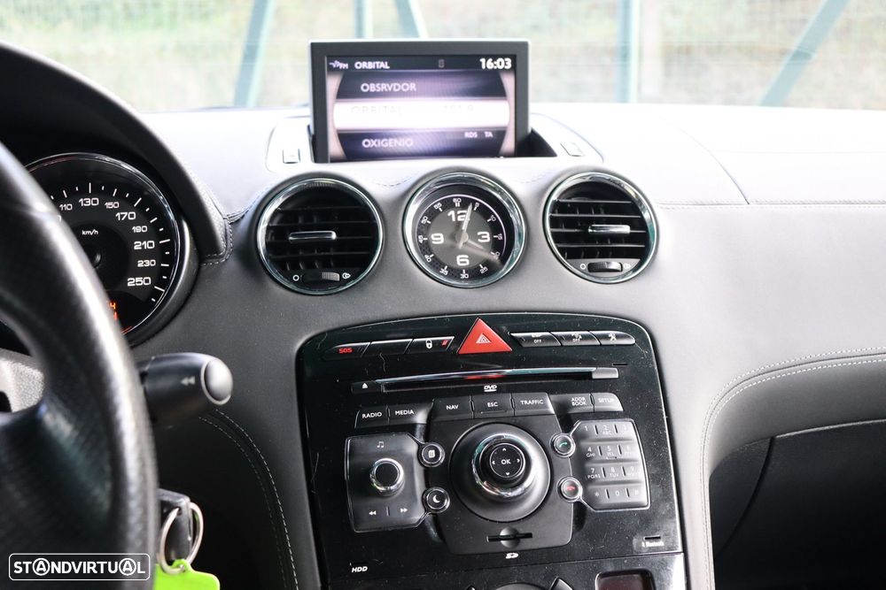 Peugeot RCZ 1.6 THP - 10