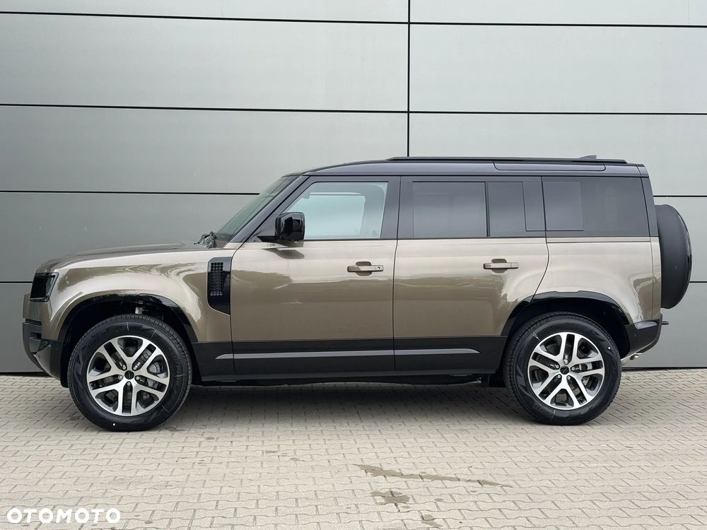 Land Rover Defender 3.0 D350 mHEV X-Dynamic SE - 4