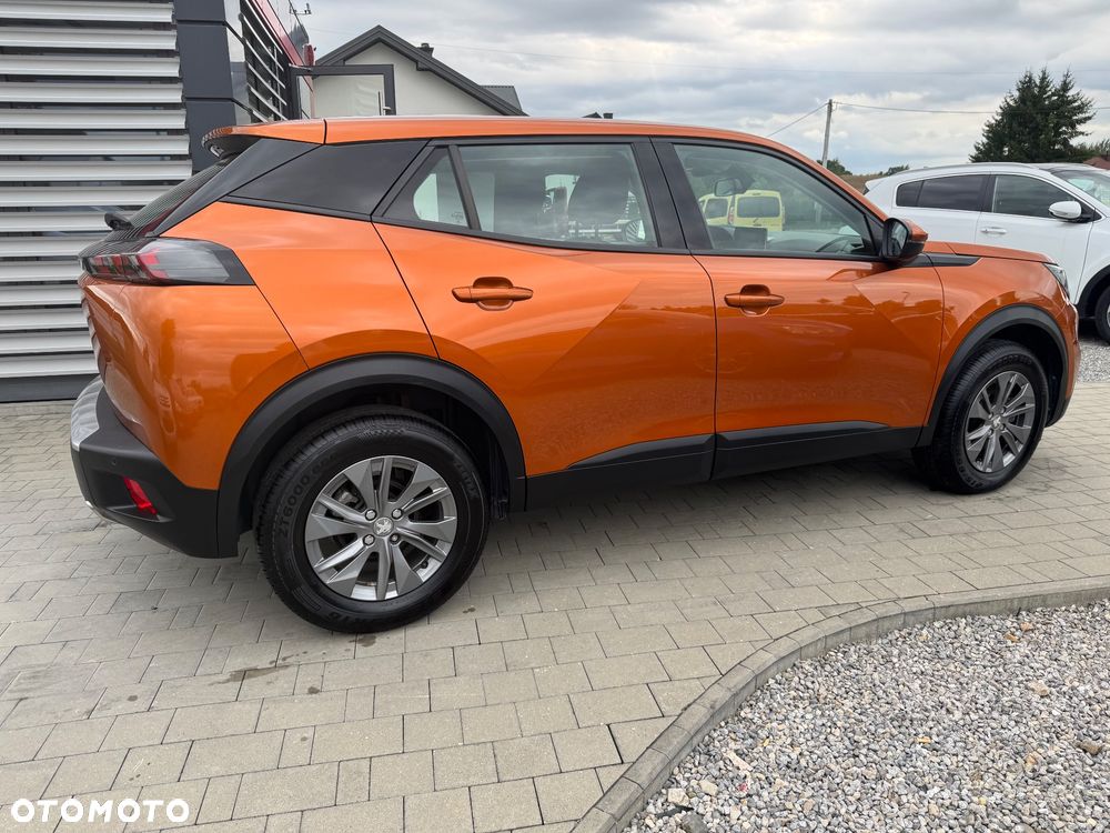 Peugeot 2008 1.2 PureTech Active S&S EAT8 - 4
