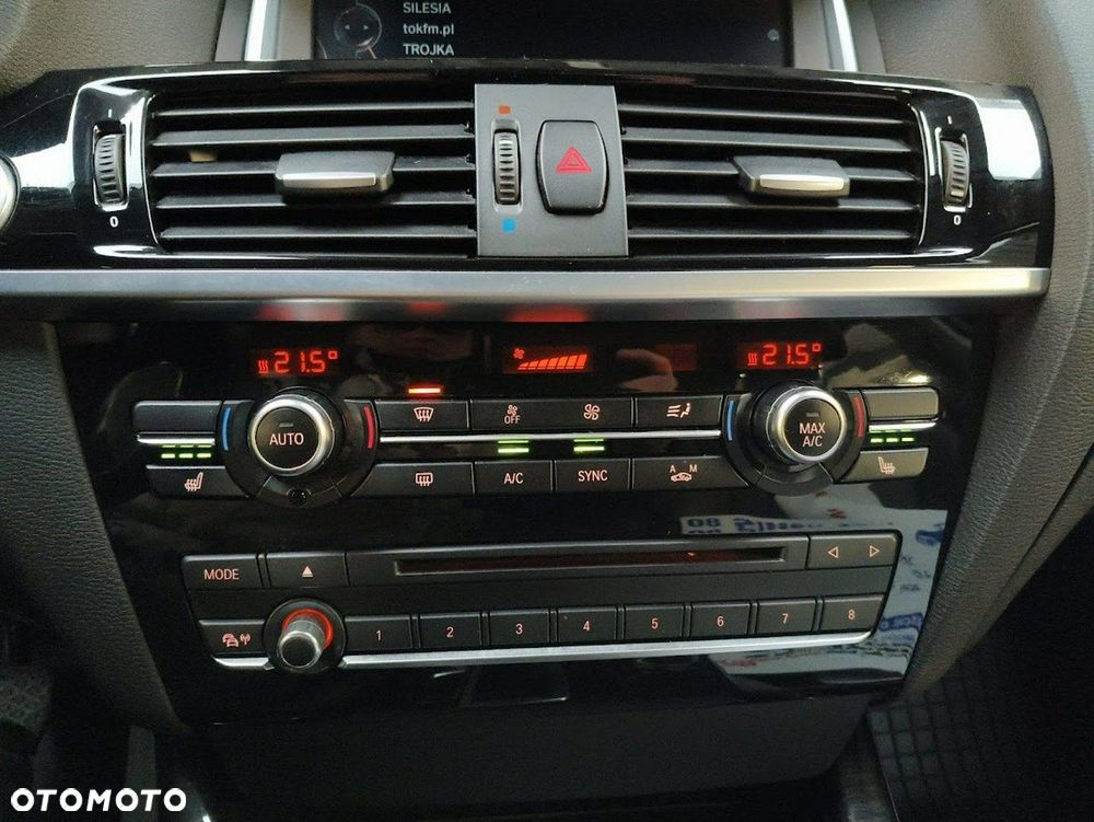 BMW X4 xDrive20d xLine - 25