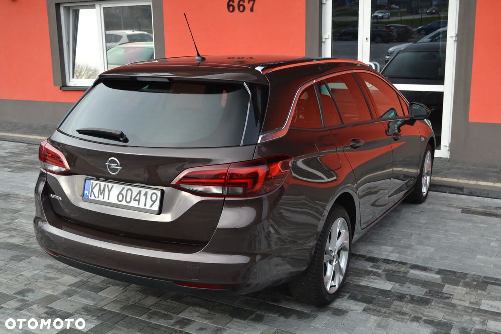 Opel Astra 1.4 T Elite S&S - 4