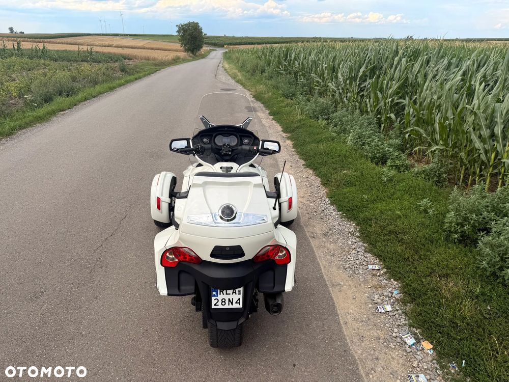 Can-Am Spyder - 6