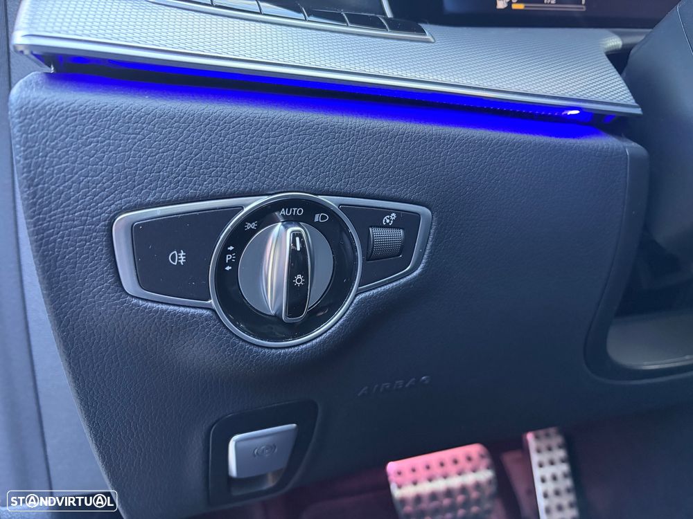 Mercedes-Benz E 220 d AMG Line - 25