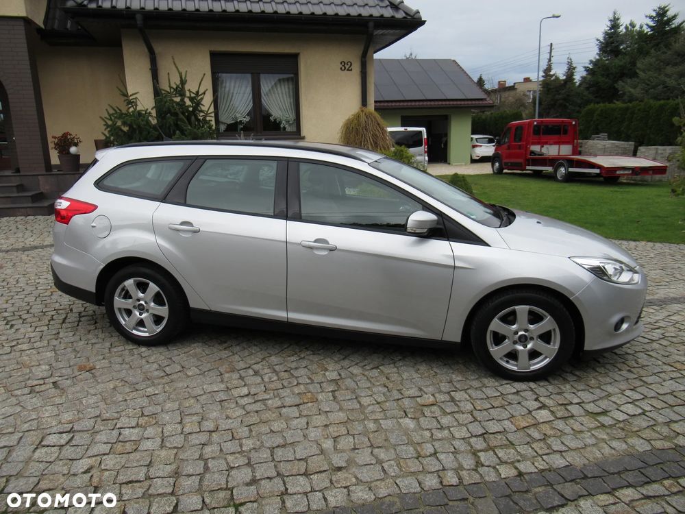 Ford Focus 1.6 Ambiente - 15