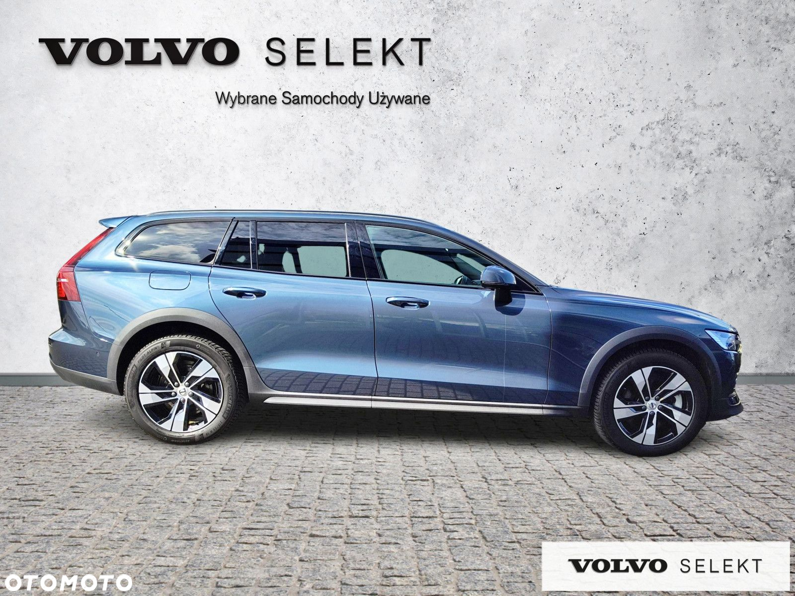 Volvo V60 Cross Country - 6