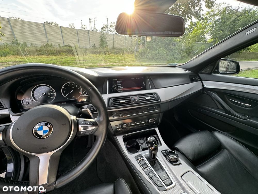 BMW Seria 5 550i xDrive Luxury Line - 8