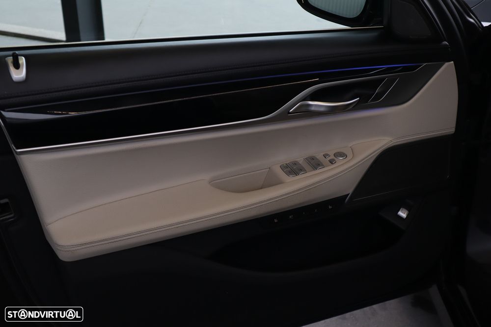 BMW 740 d xDrive Auto - 20