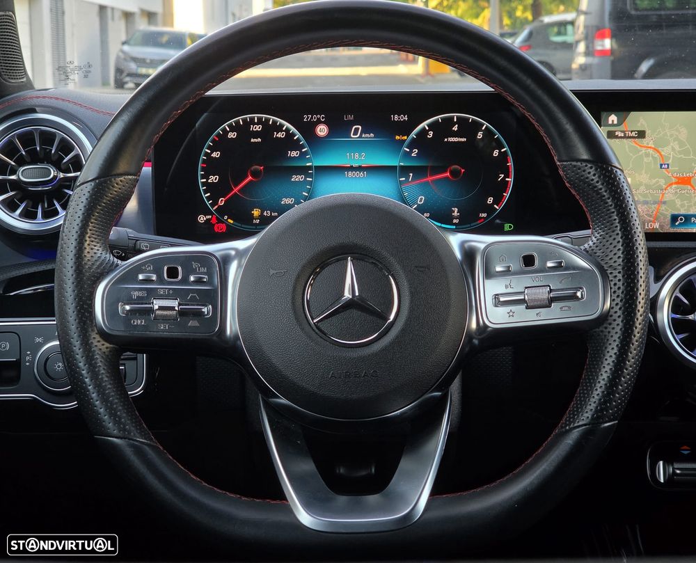Mercedes-Benz CLA 200 7G-DCT AMG Line Advanced Plus - 23