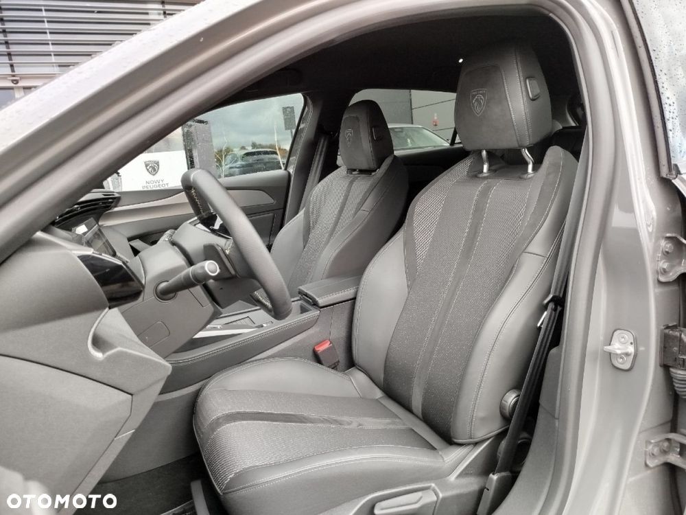 Peugeot 308 - 13