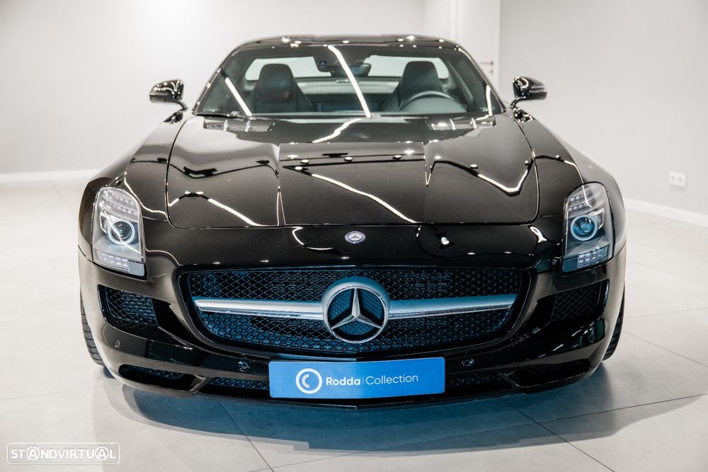 Mercedes-Benz SLS 63 AMG - 19