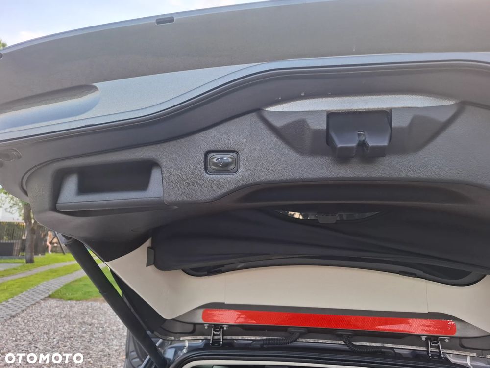 Ford Mondeo 2.0 TDCi STart-Stopp Titanium - 20