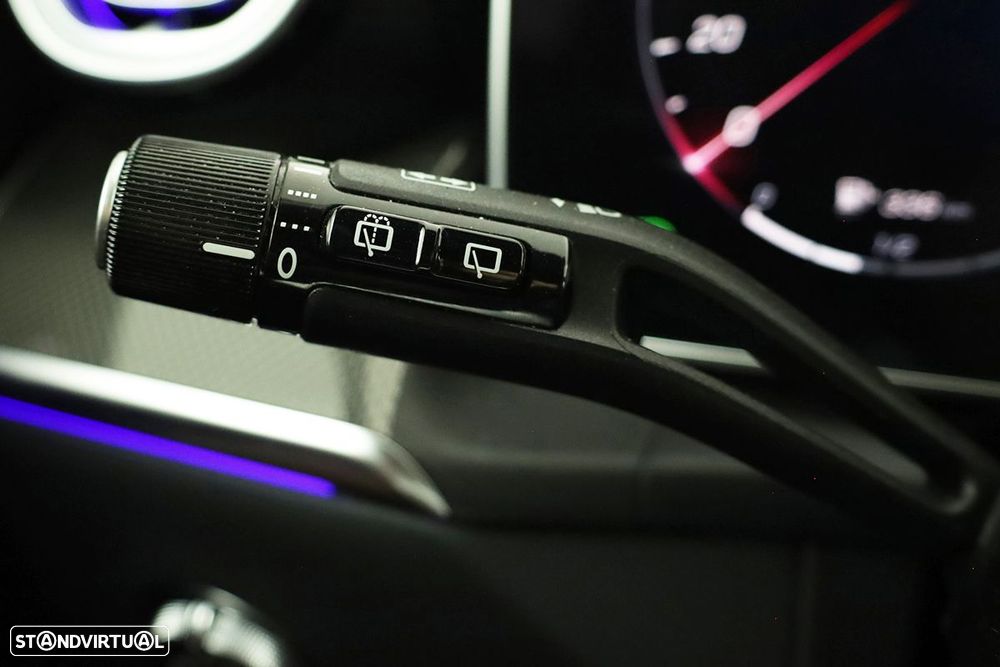 Mercedes-Benz GLC 300 de 4Matic - 15