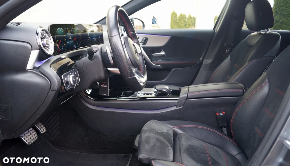 Mercedes-Benz Klasa A 250 4Matic 7G-DCT AMG Line - 20