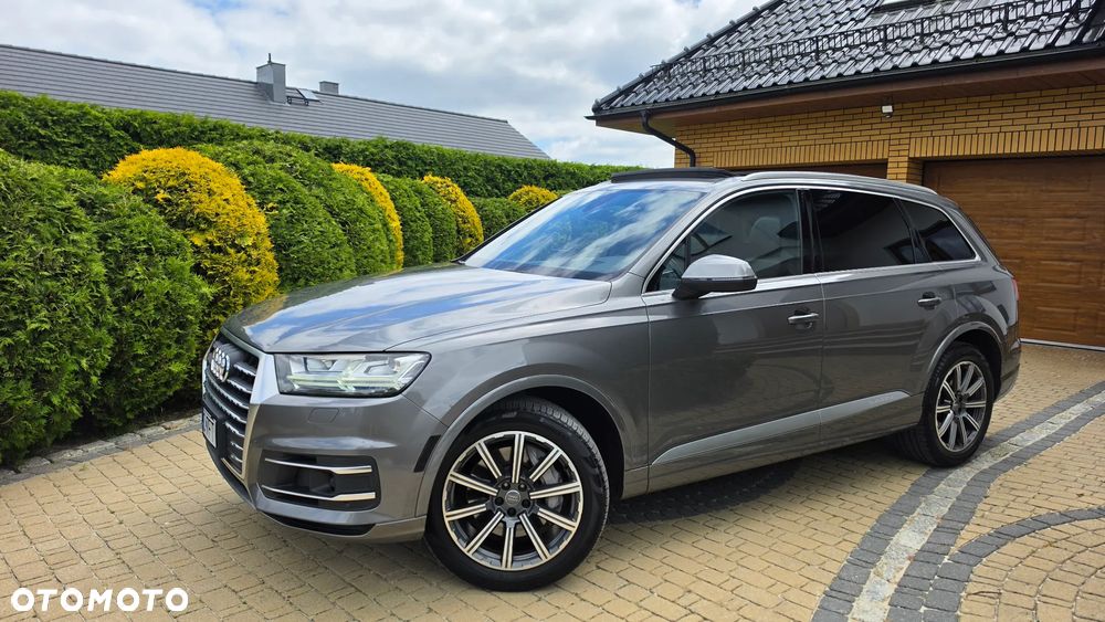 Audi Q7 - 11