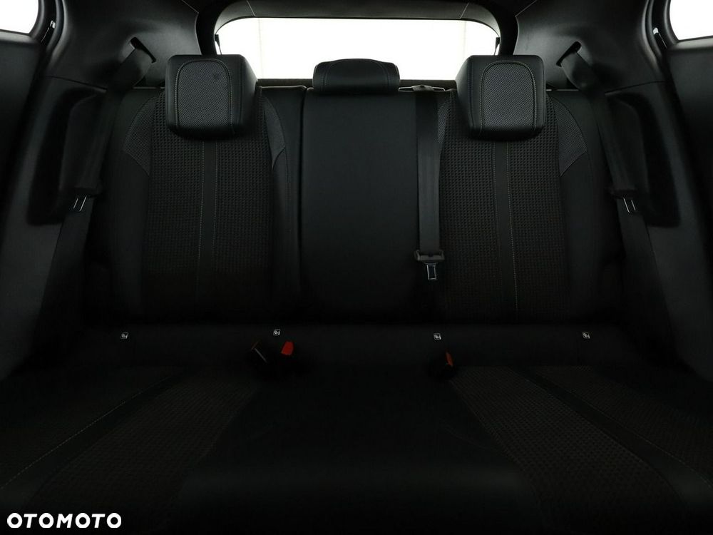Peugeot 2008 PureTech 130 GT S&S EAT8 - 19