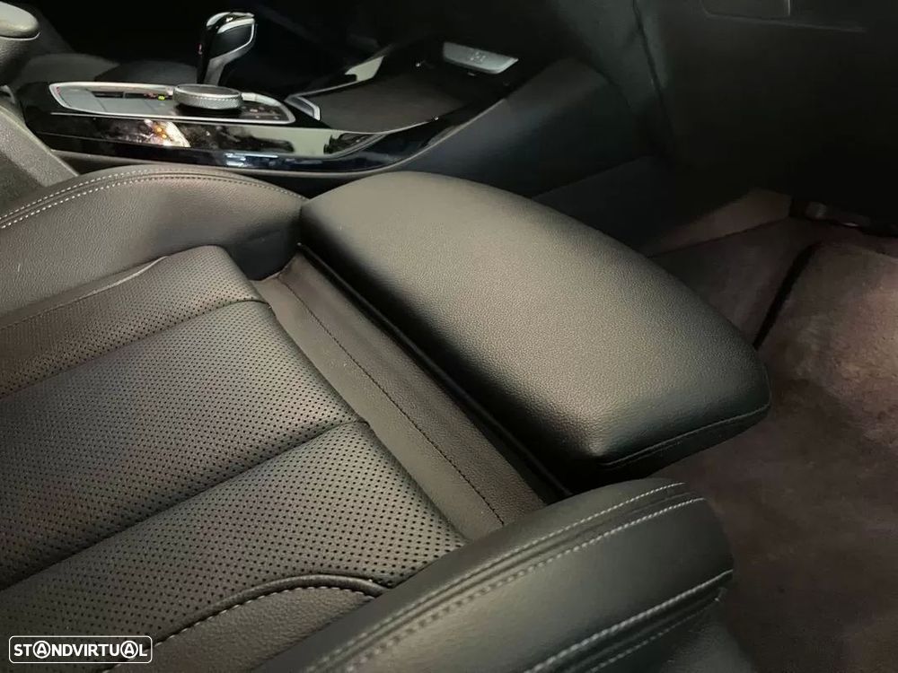 BMW X3 20 d xDrive - 18