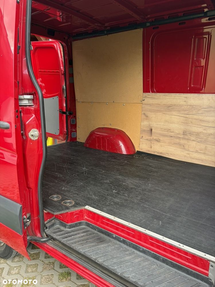 Volkswagen CRAFTER - 15