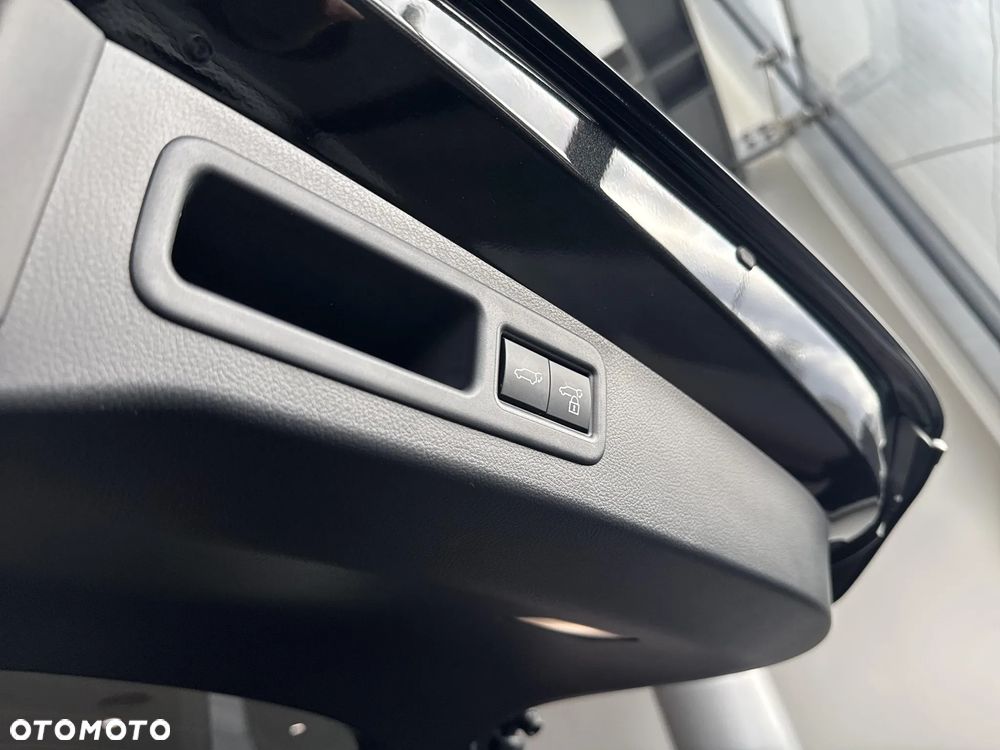 Lexus RX 450h+ Prestige - 23