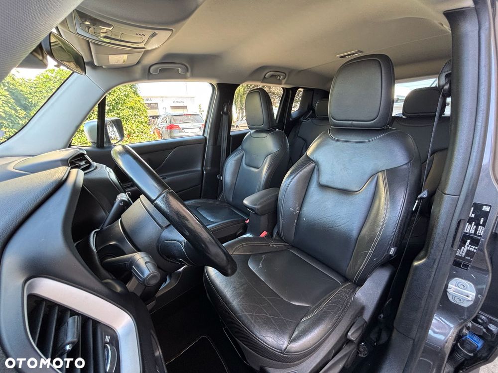Jeep Renegade - 16