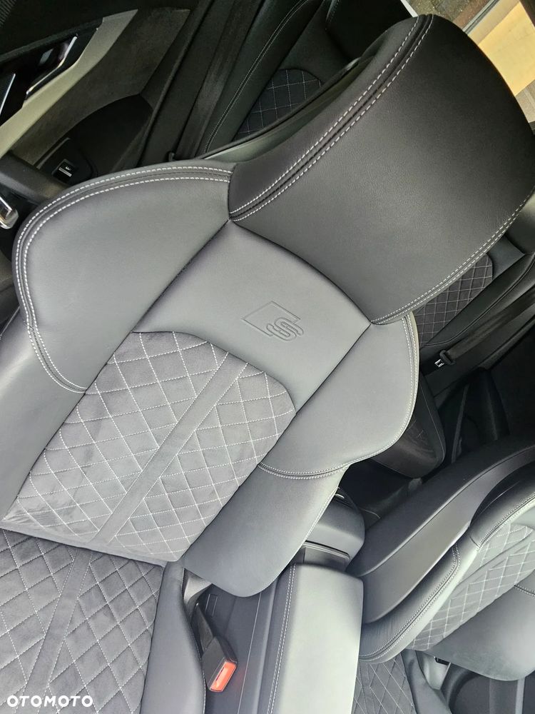 Audi A4 Avant - 23