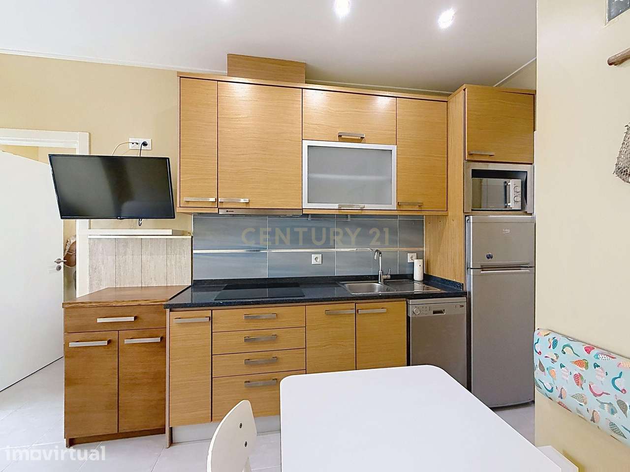 Apartamento T1 no Centro Histórico da Nazaré, a 150 Metros da Praia - Grande imagem: 4/24
