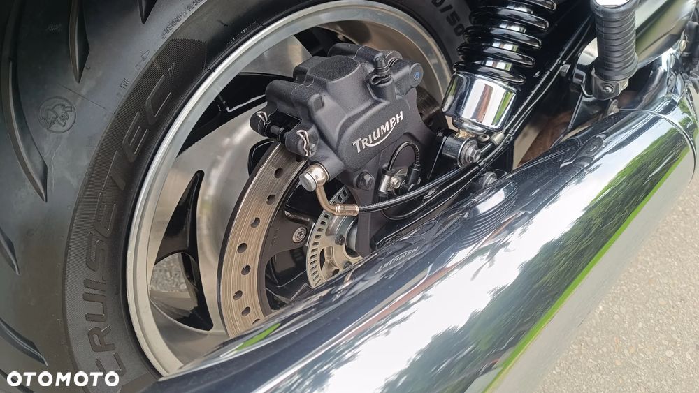 Triumph Rocket - 6