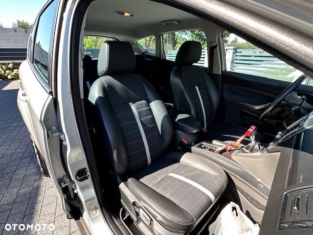 Ford Kuga 2.0 TDCi Titanium - 21