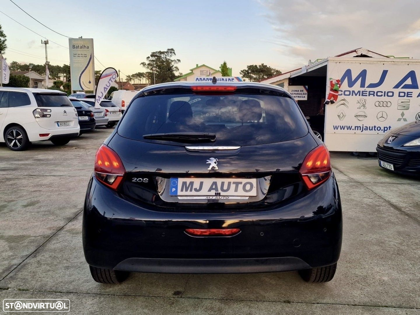 Peugeot 208 1.5 BlueHDi Signature - 8