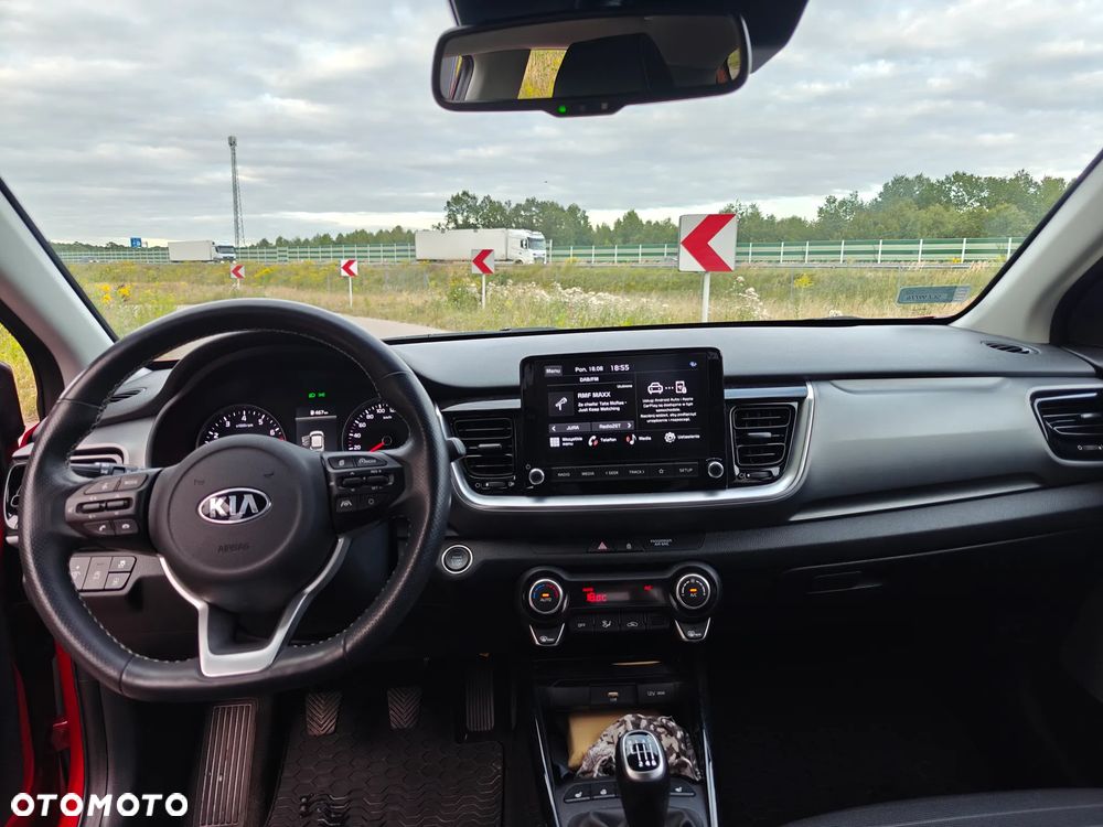 Kia Stonic 1.0 T-GDI L Business Line - 7