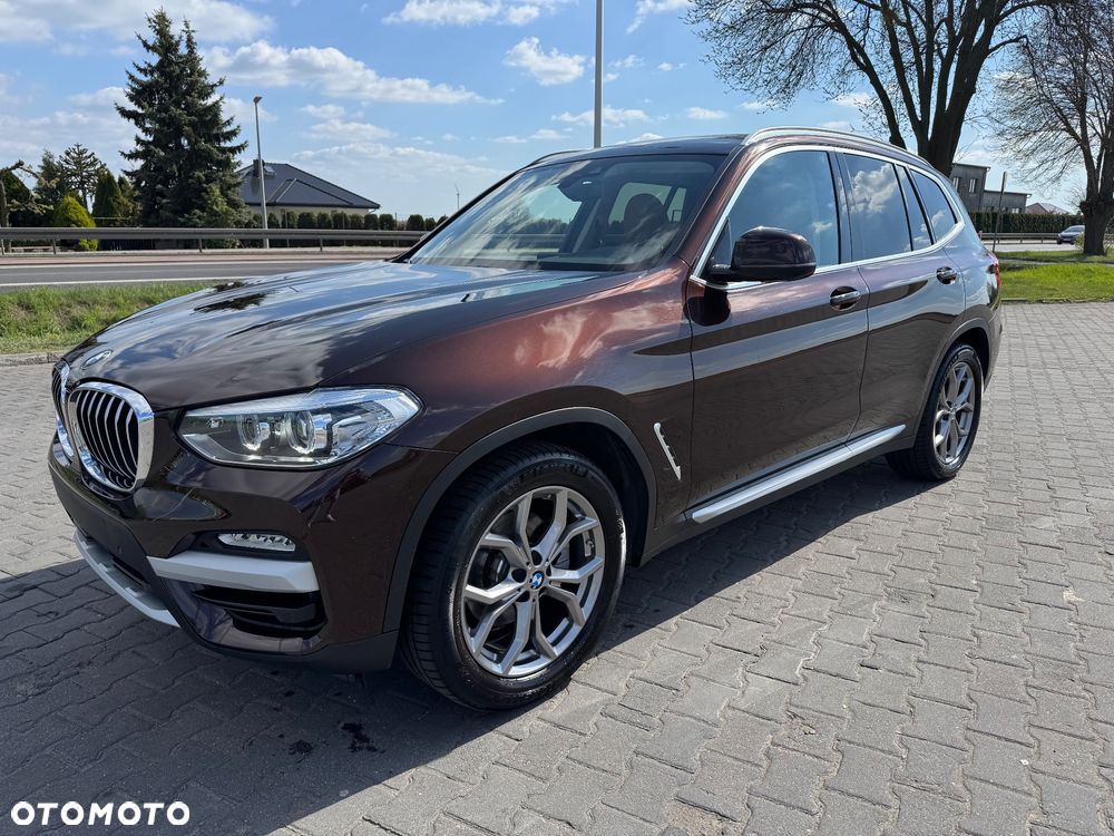 BMW X3 sDrive18d xLine - 12