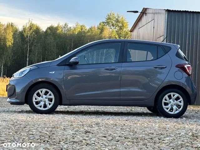 Hyundai i10 - 10
