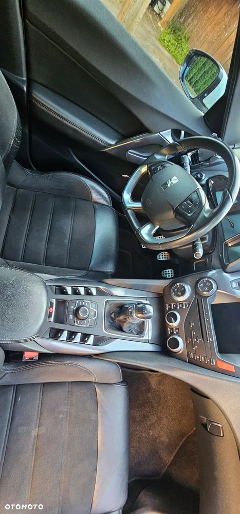 Citroën DS5 2.0 HDi SoChic - 5