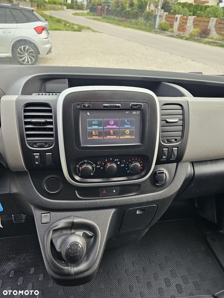 Renault Trafic - 22