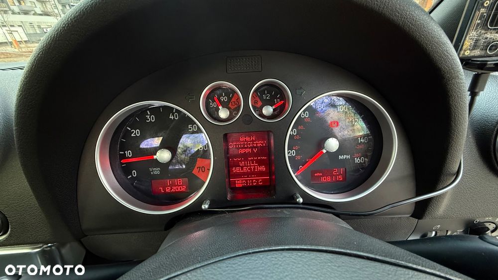 Audi TT Coupé 3.2 quattro DSG - 13