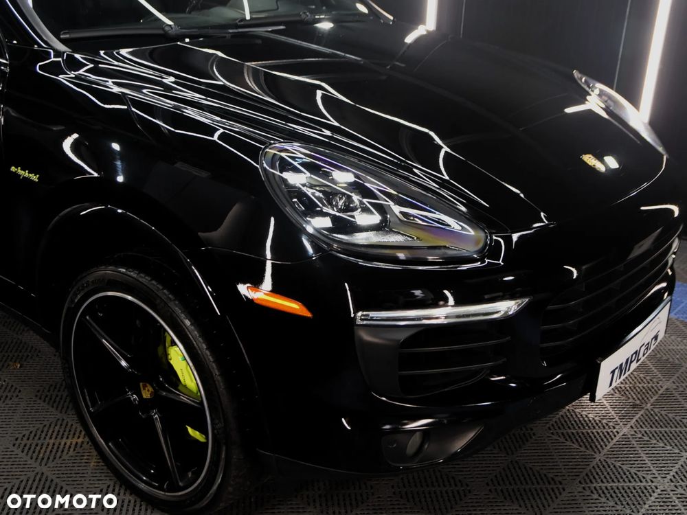Porsche Cayenne S E-Hybrid Platinum Edition - 13