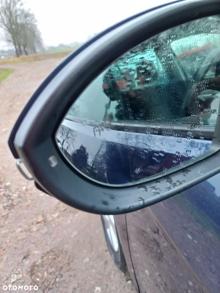 Volkswagen Golf 1.6 TDI BlueMotion Technology Lounge - 17