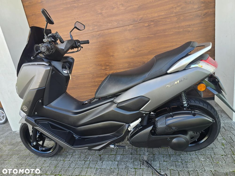 Yamaha NMAX - 25