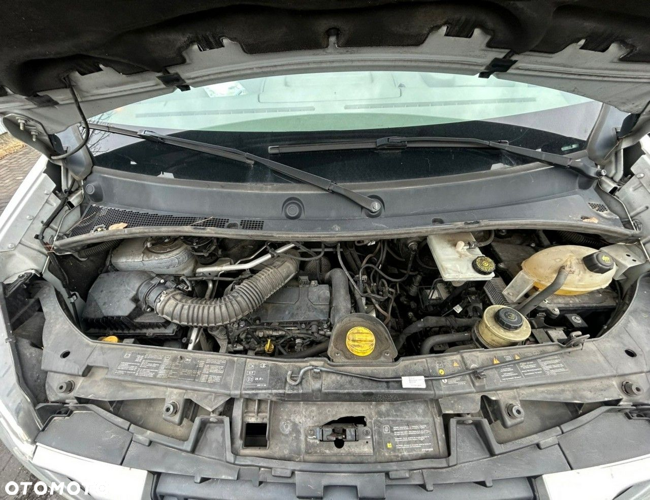 Nissan NV 400 - 21