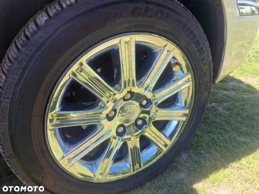Chrysler Aspen 5.7 Hybrid Limited AWD - 14