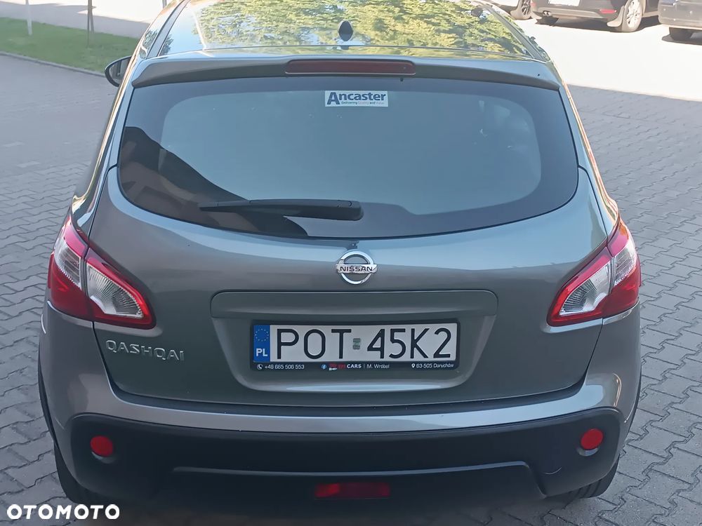 Nissan Qashqai 1.6 Visia - 9
