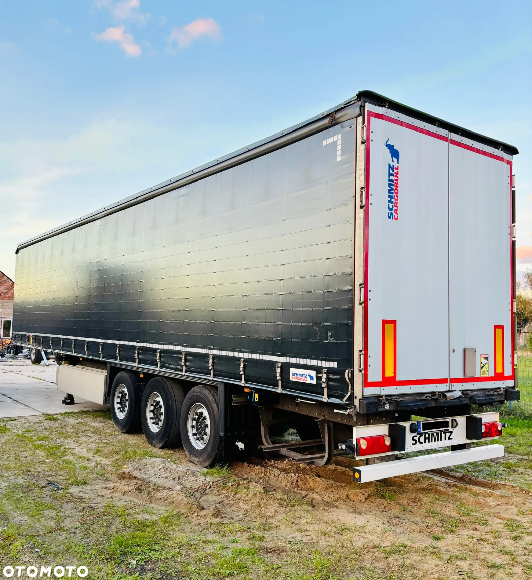 Schmitz Cargobull STD - 5