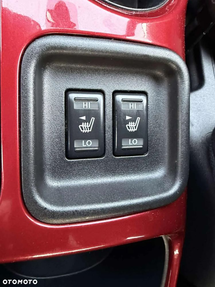 Nissan Juke 1.6 DIG-T Tekna - 23