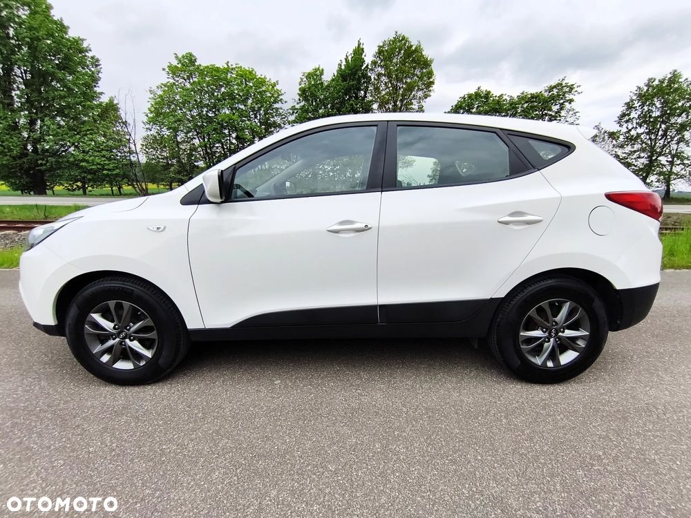 Hyundai ix35 1.6 2WD Fifa World Cup Edition - 6
