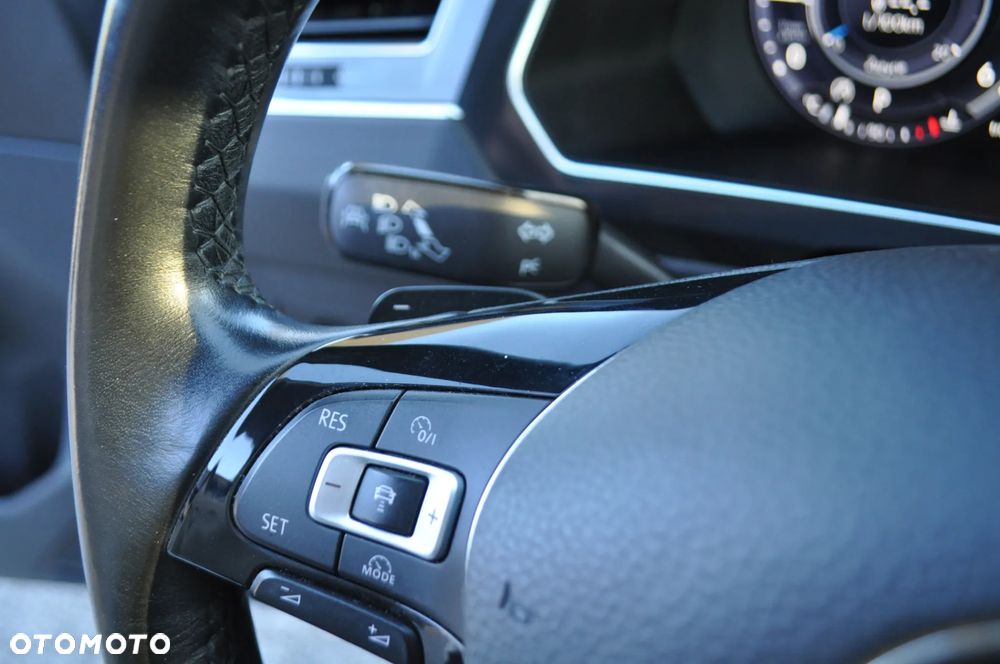 Volkswagen Tiguan 2.0 TDI SCR (BlueMotion Technology) DSG Highline - 32