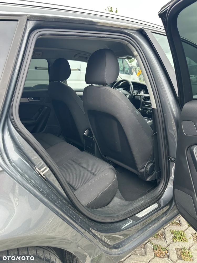 Audi A4 Avant 2.0 TDI - 13