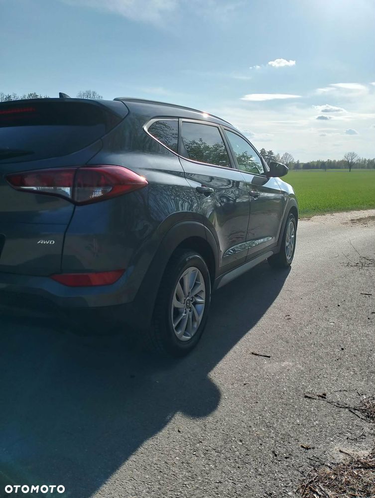 Hyundai Tucson - 4